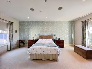 Photo 5- click for photo gallery